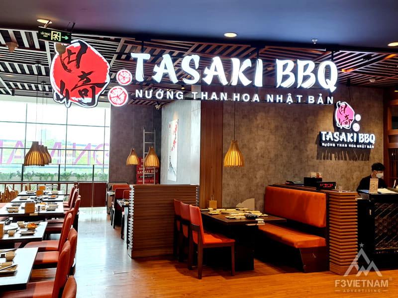 Biển quảng cáo nhà hàng TASAKI BBQ