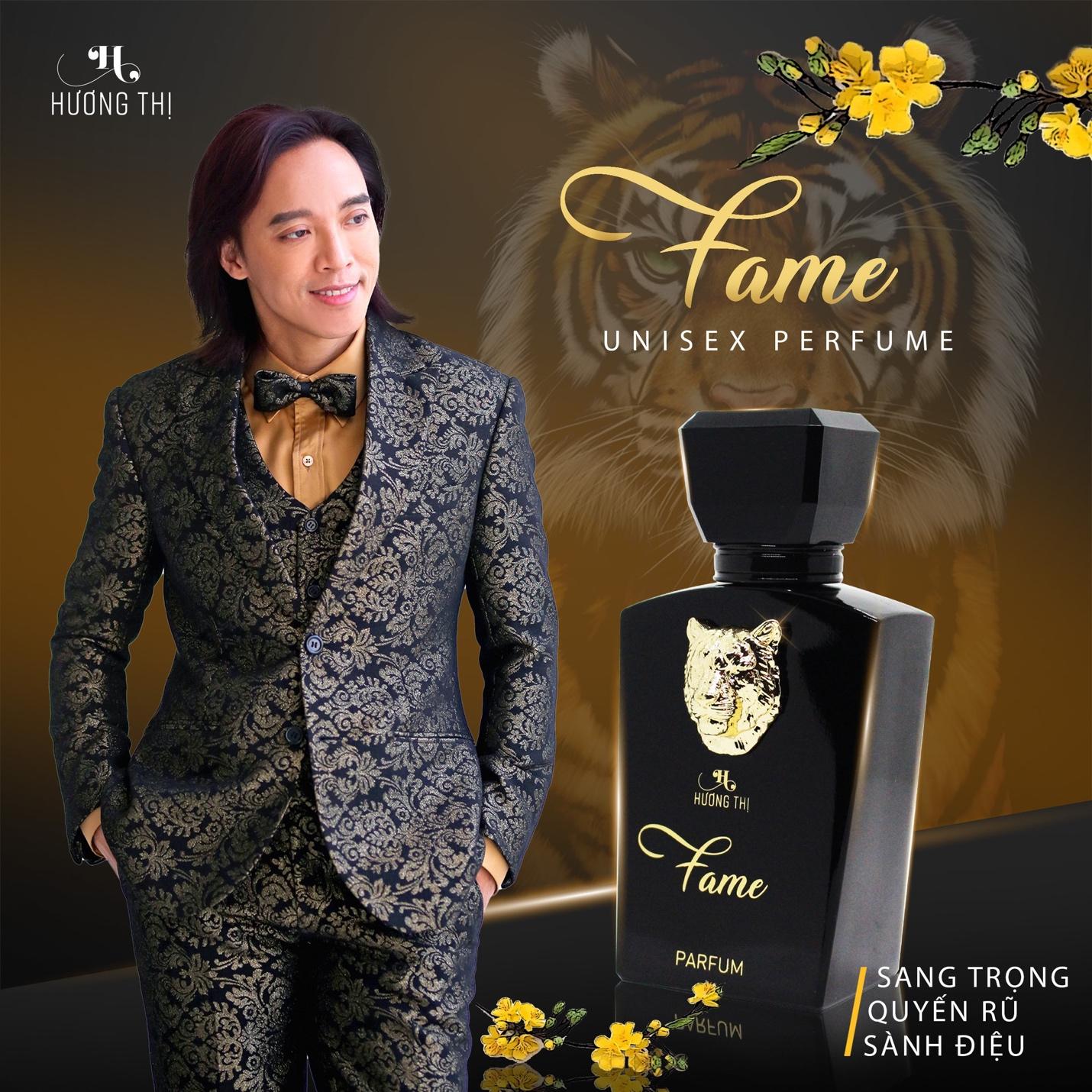 Có thể là hình ảnh về 1 người, nước hoa và văn bản cho biết 'I HƯƠNG THỊ Fame UNISEX UNISEXPERFUME PERFUME H ƯƠNGTHỊ Fame Tame PARFUM SANG SANGTRỌNG TRONG QUYẾN RỬ SÀNH ĐIỆU'